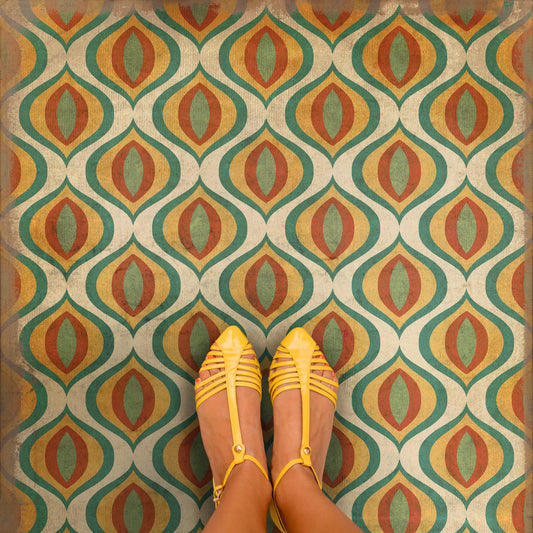 Vintage Vinyl Rug - Pattern 15 - Svengali