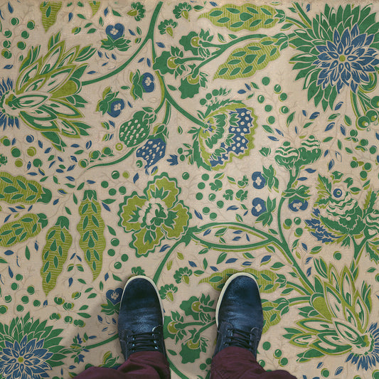 Vintage Vinyl Rug - Garden Gate - The West Wind