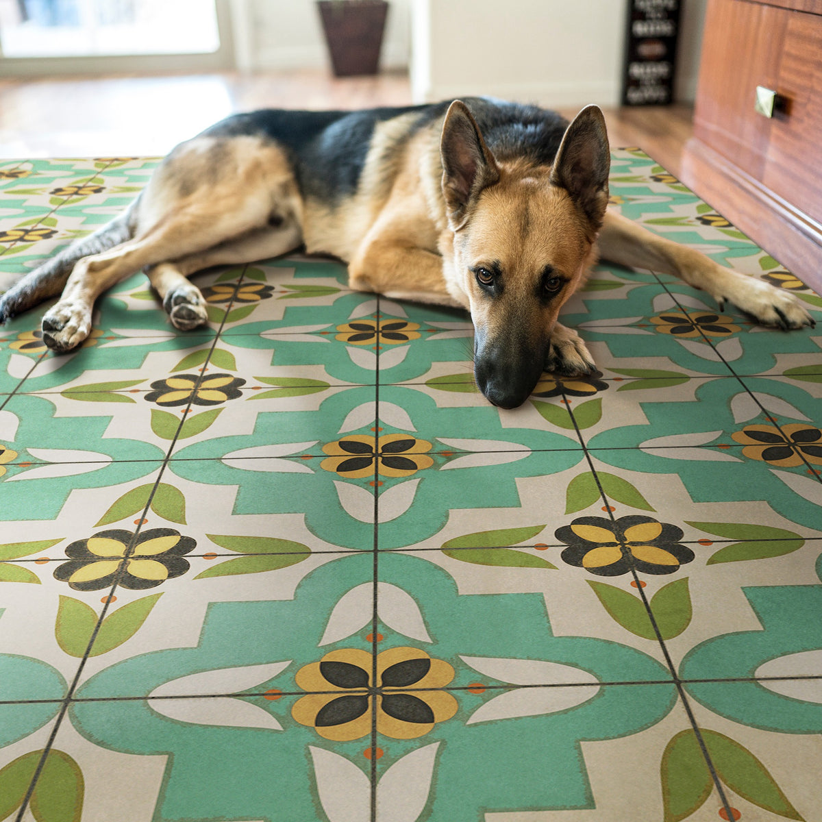 Vintage Vinyl Rug - Pattern 33 - I Am Not a Bumblebee