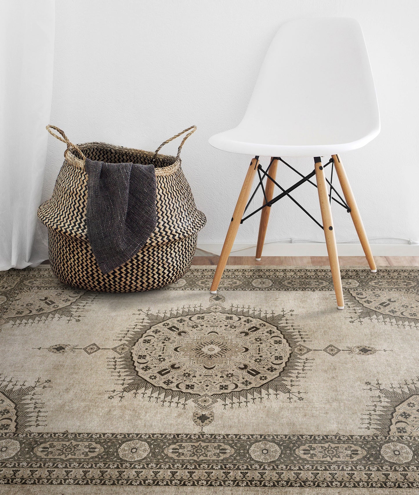 Vintage Vinyl Rug - Tabriz - Mithras