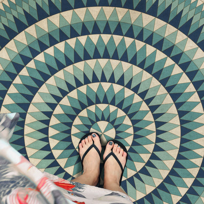 Vintage Vinyl Rug - Bulls Eye - Eye Vaulted Wonder