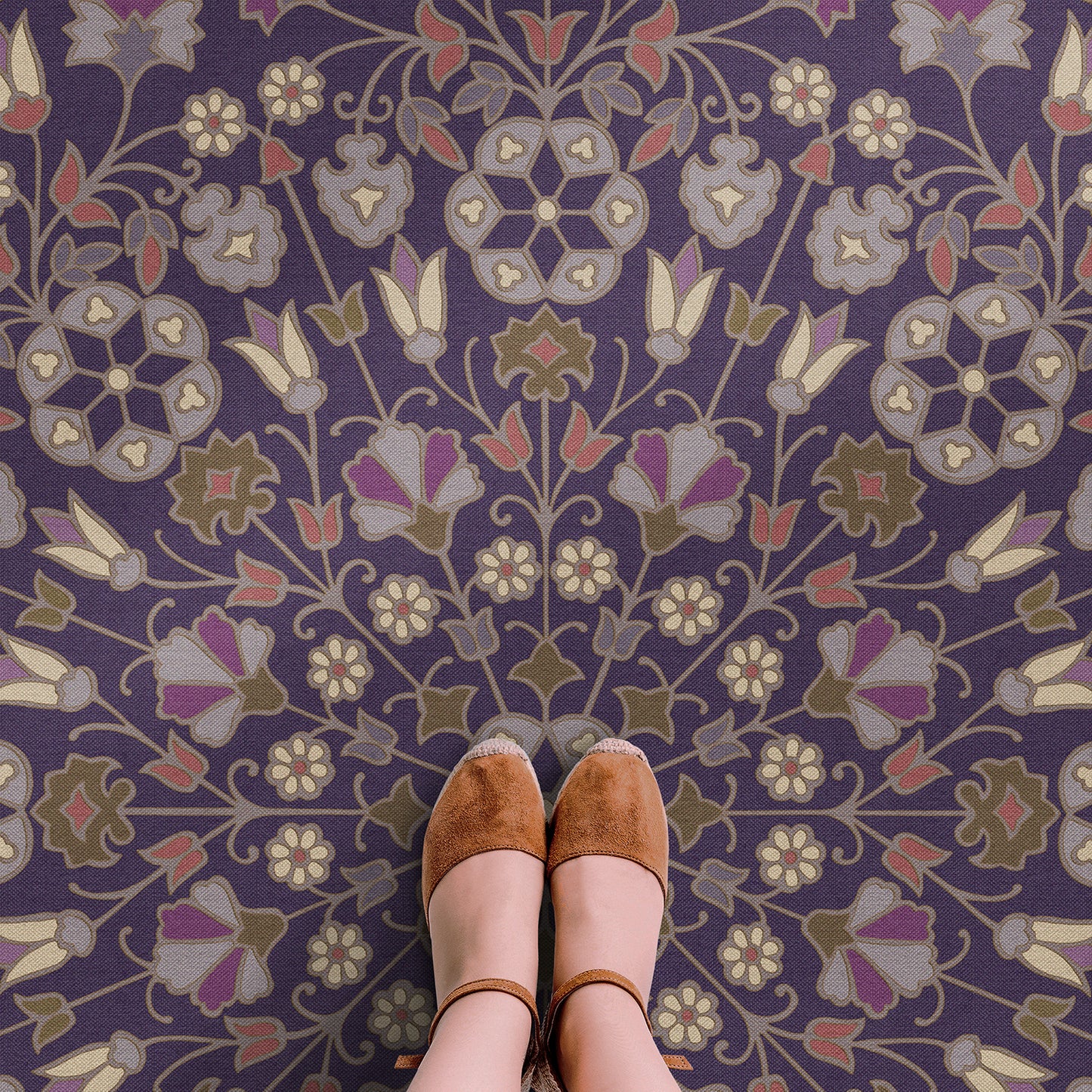 Vintage Vinyl Rug - Arabesque Bloom