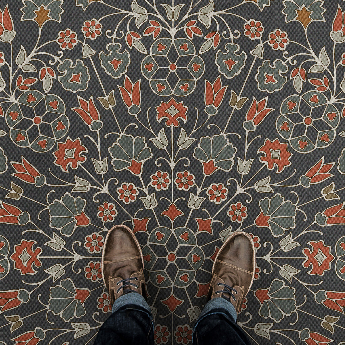 Vintage Vinyl Rug - Arabesque Bloom - Oxidized Petals