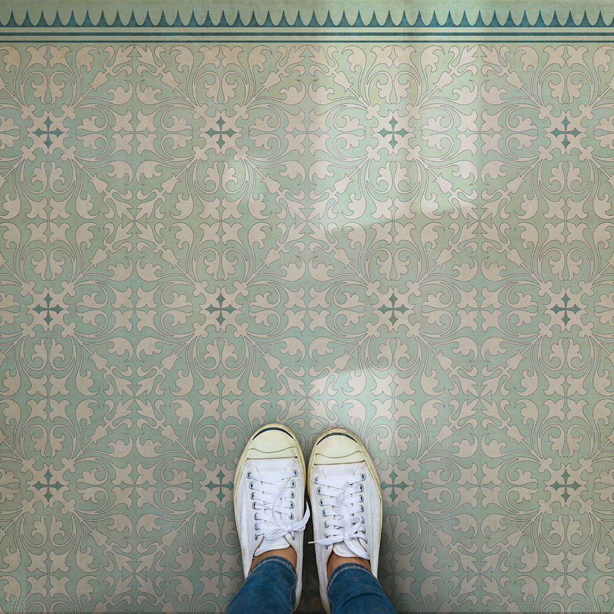 Vintage Vinyl Rug - Pattern 21 - Alice in Wonderland