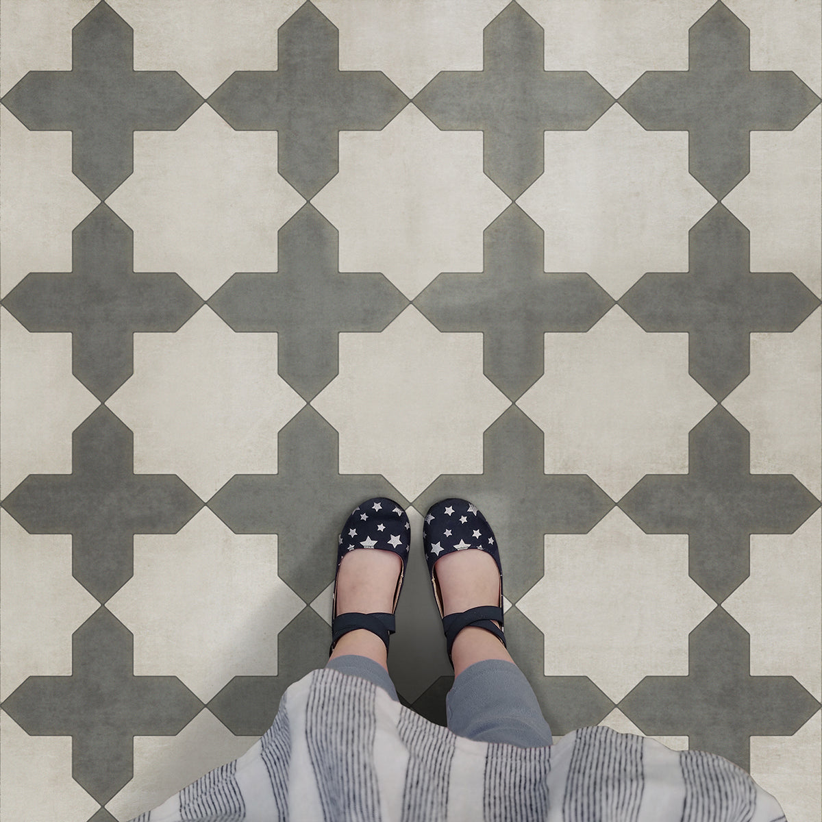 Vintage Vinyl Rug - Pattern 23 - Simple as Doves
