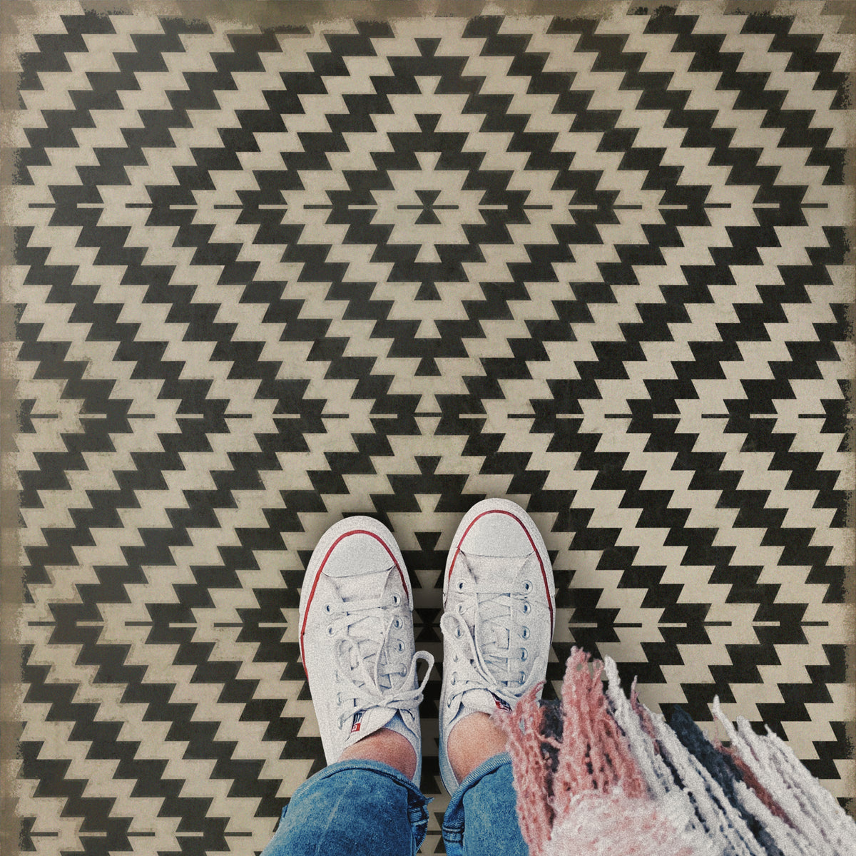 Vintage Vinyl Rug - Pattern 63 - Doplar Effect