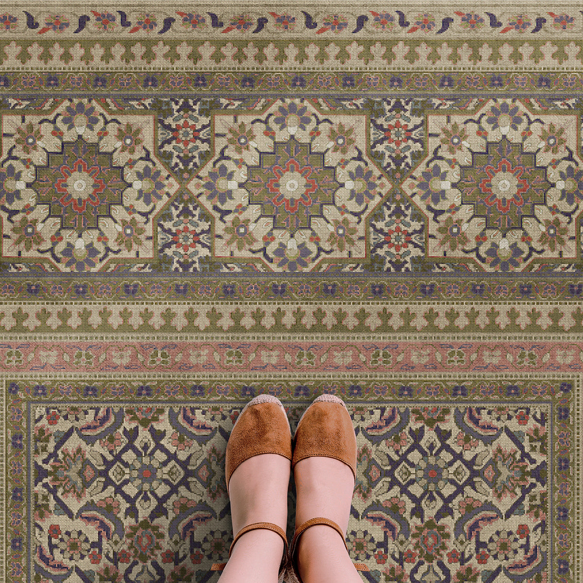 Vintage Vinyl Rug - Maison Tapis - Giverny