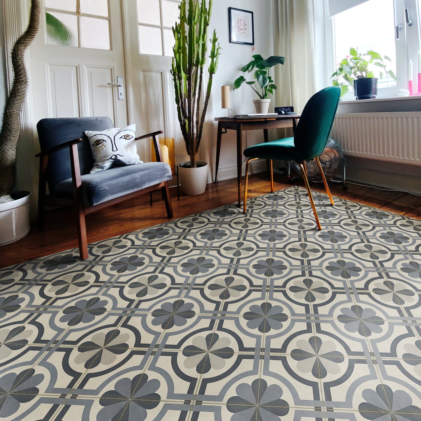 Vintage Vinyl Rug - Pattern 19 - Madame Curie