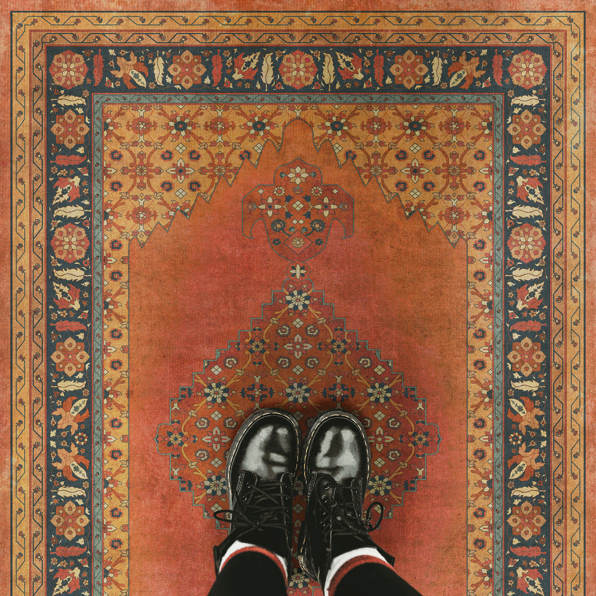 Vintage Vinyl Rug - Agra - Mughal