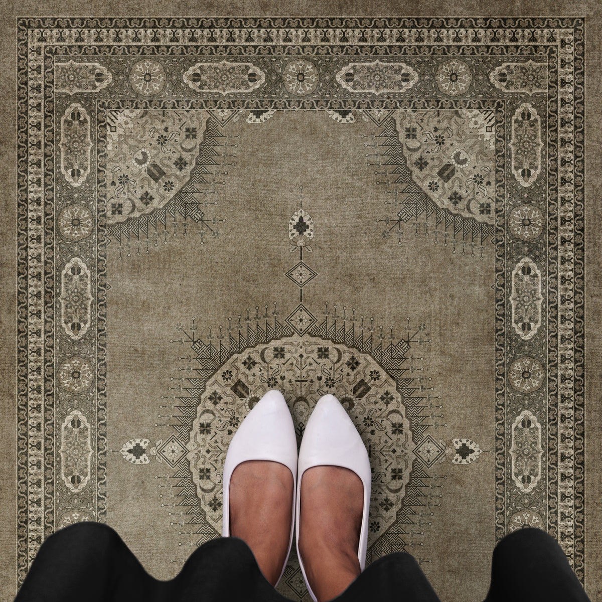 Vintage Vinyl Rug - Tabriz - Daeva