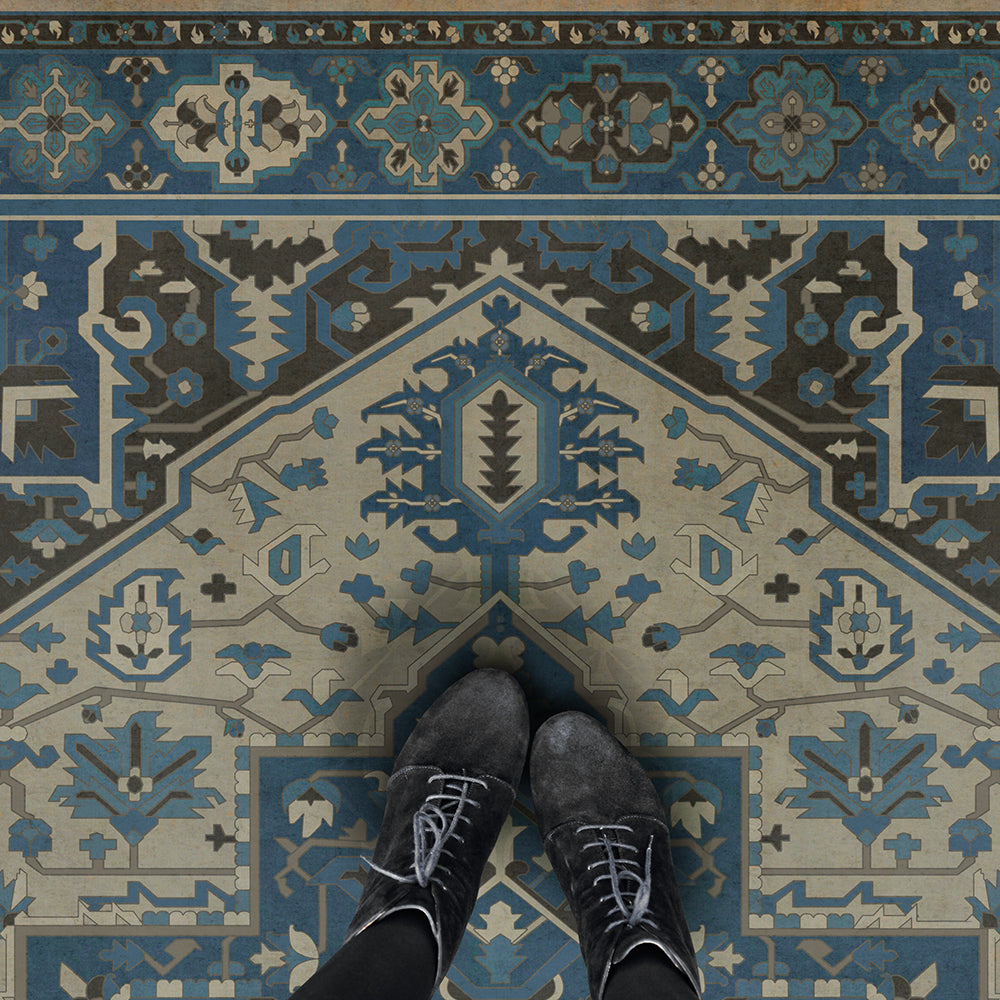 Vintage Vinyl Rug - Camelot - Lancelot