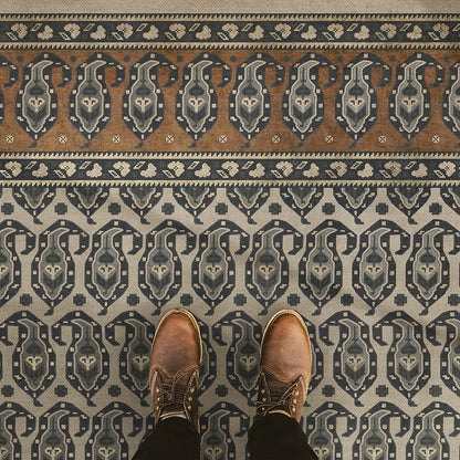 Vintage Vinyl Rug - Kintala - Frumos