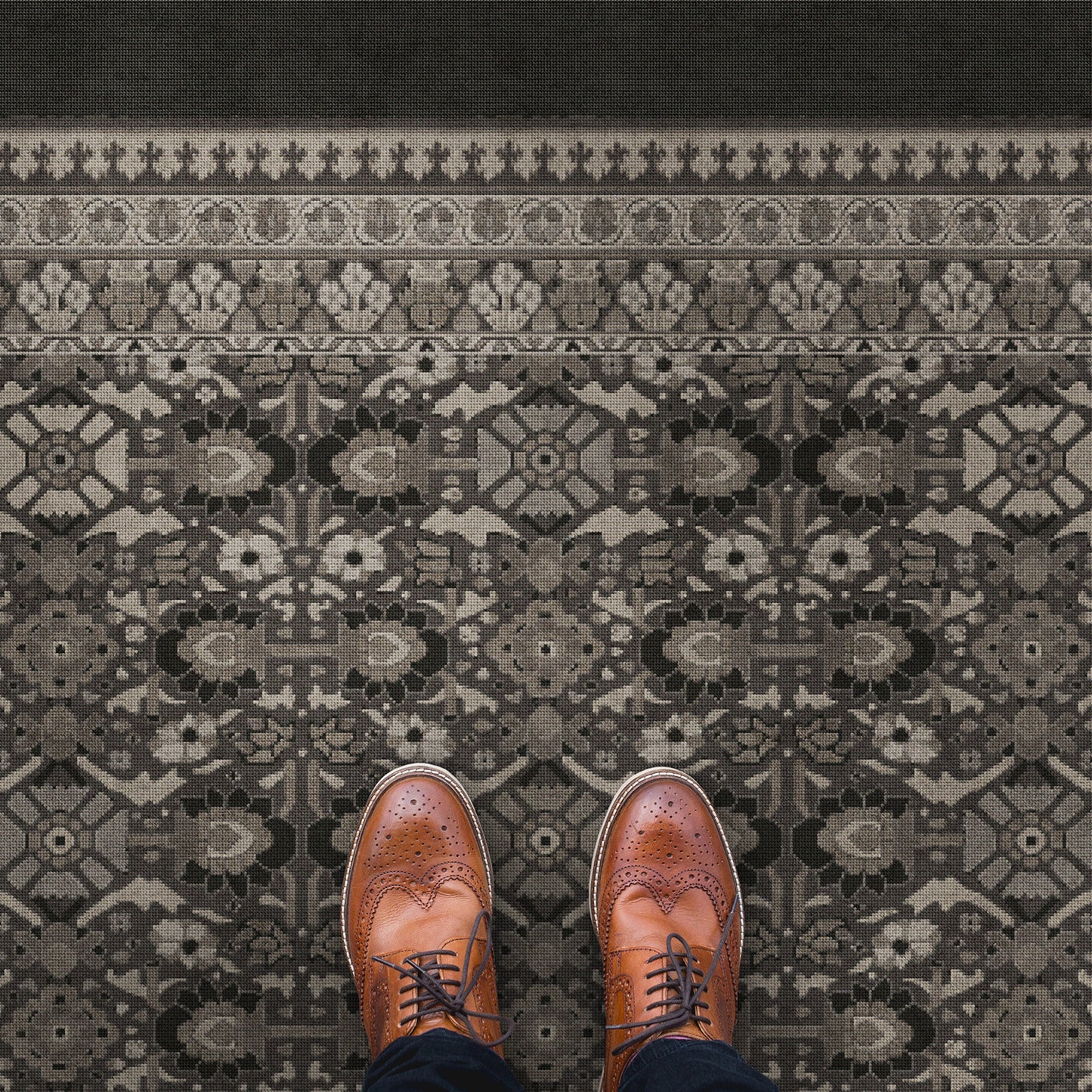 Vintage Vinyl Rug - Promenade - Secluded Valley