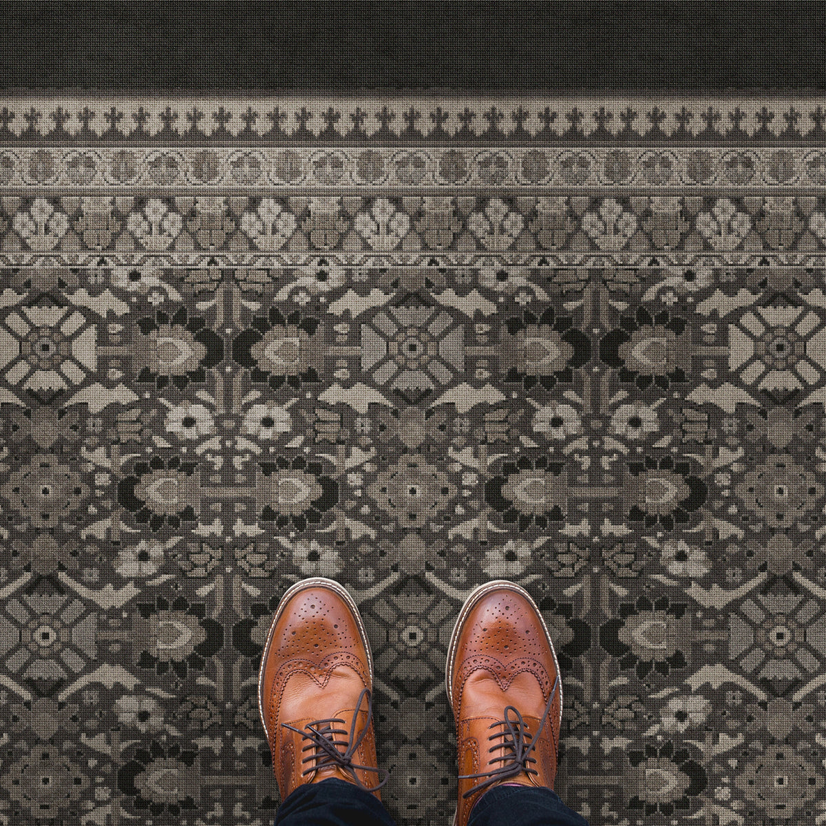 Vintage Vinyl Rug - Promenade - Secluded Valley