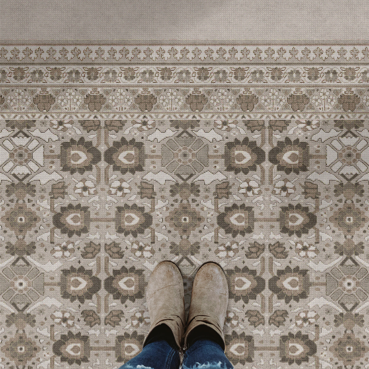 Vintage Vinyl Rug - Promenade - Winter Garden