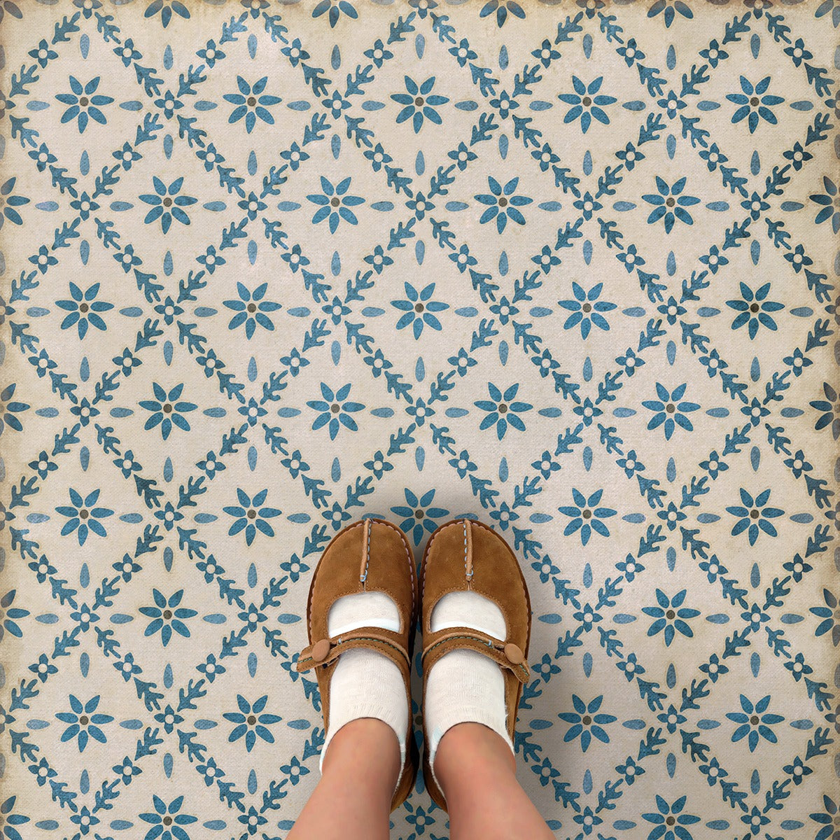 Vintage Vinyl Rug - Naturalist - Fotthergill