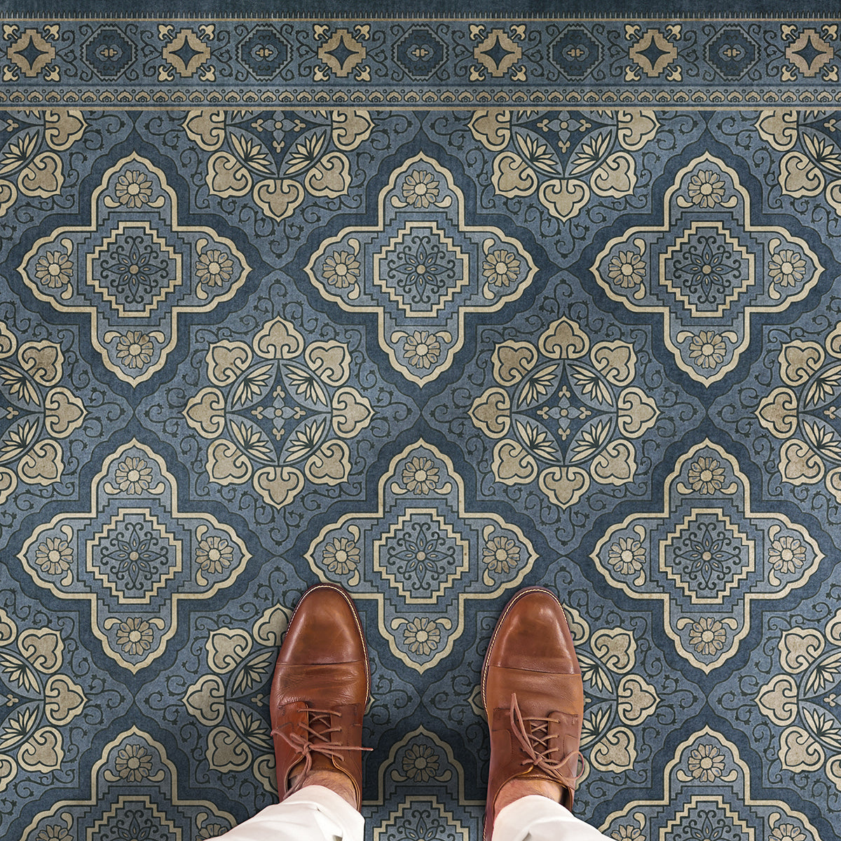 Vintage Vinyl Rug - Antiquary - Galleys